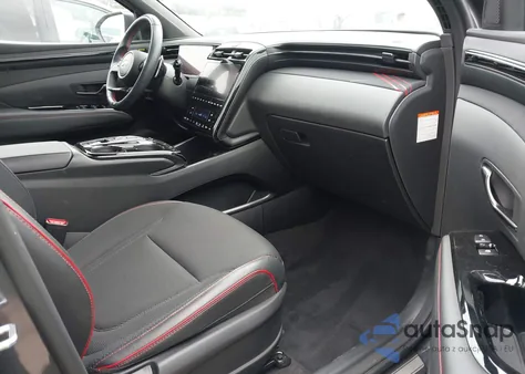 2024 Hyundai Tucson Hybrid N Line z USA, uszkodzony, nr VIN KM8JFCD10RU145581